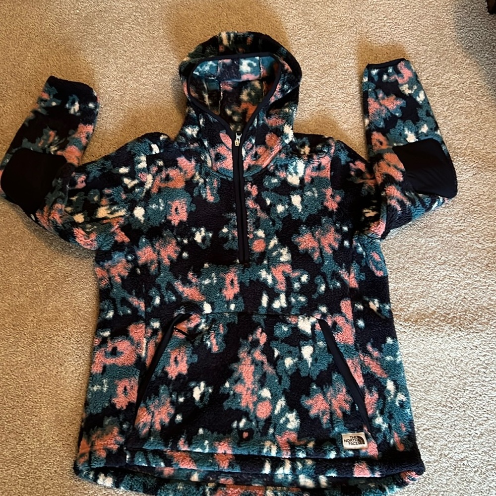 North Face Hooded Pullover XL